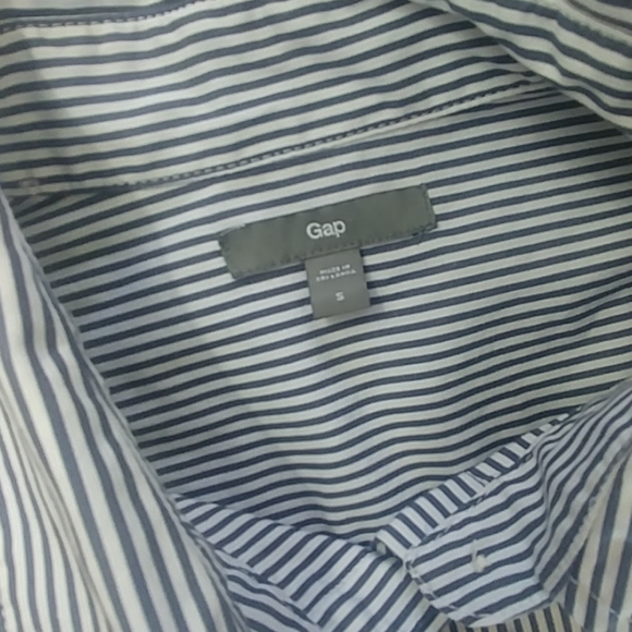 Gap Button Up Down Pin Stripe Professional Top - Picture 6 of 7